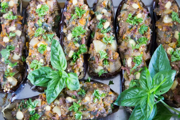 Berenjenas rellenas de verduras