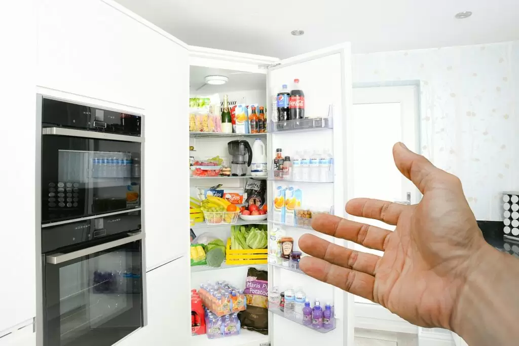 Por qué mi refrigerador no enfría