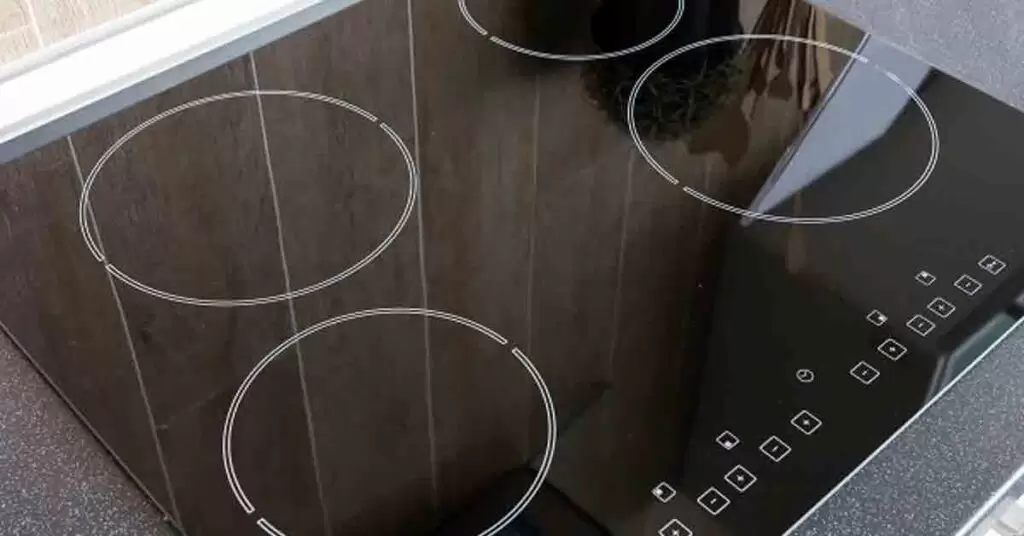 Rasqueta para vitrocerámica: Utensilio ideal para limpiar