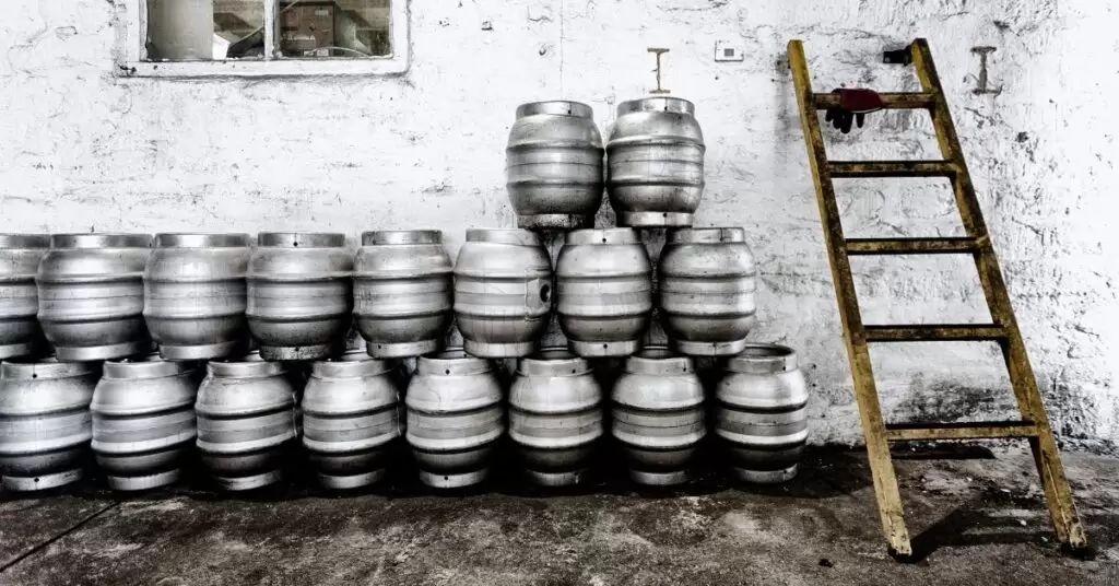 Tipos de dispensadores de cerveza para bares, cómo elegir el tuyo